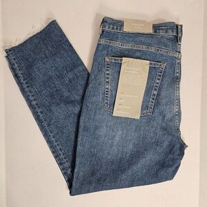 NWT Everlane Women's The Cheeky Jean High Rise Low Stretch 33 Regular Raw Hem